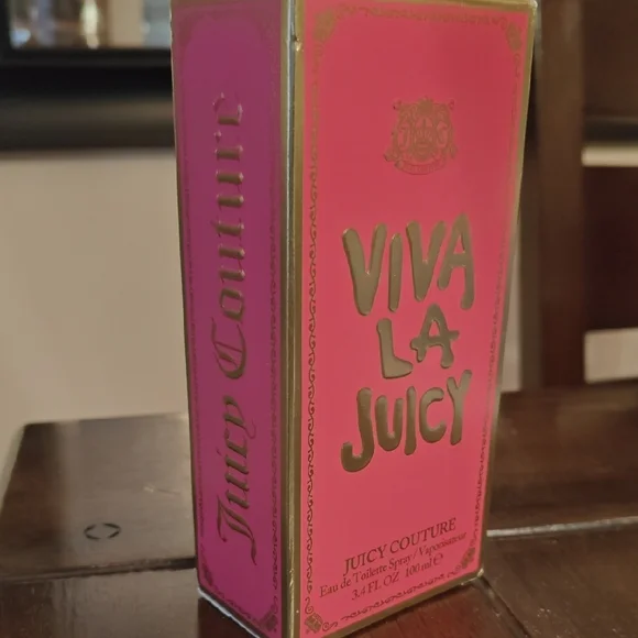 NWT 3.4 Juicy Couture Viva La Juicy